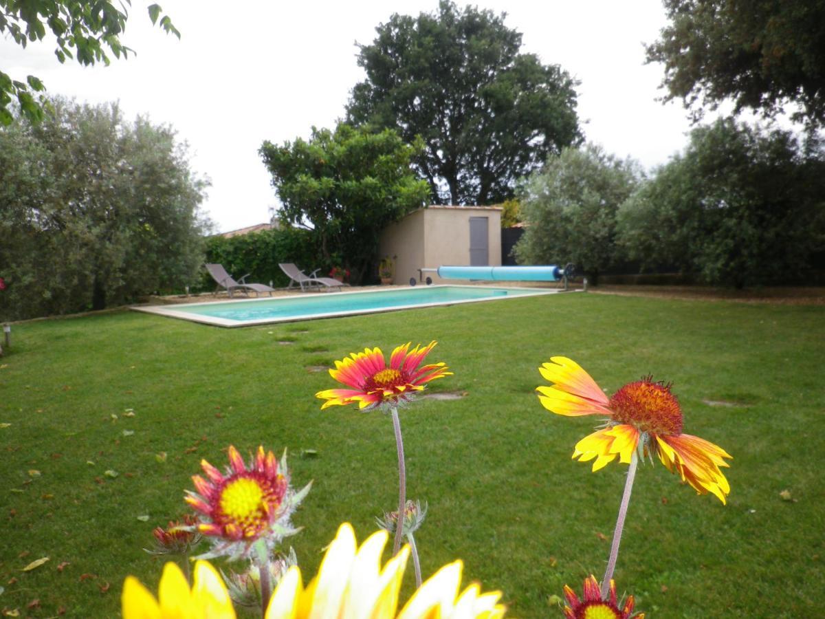 La Mordoree La Motte-d'Aigues Buitenkant foto