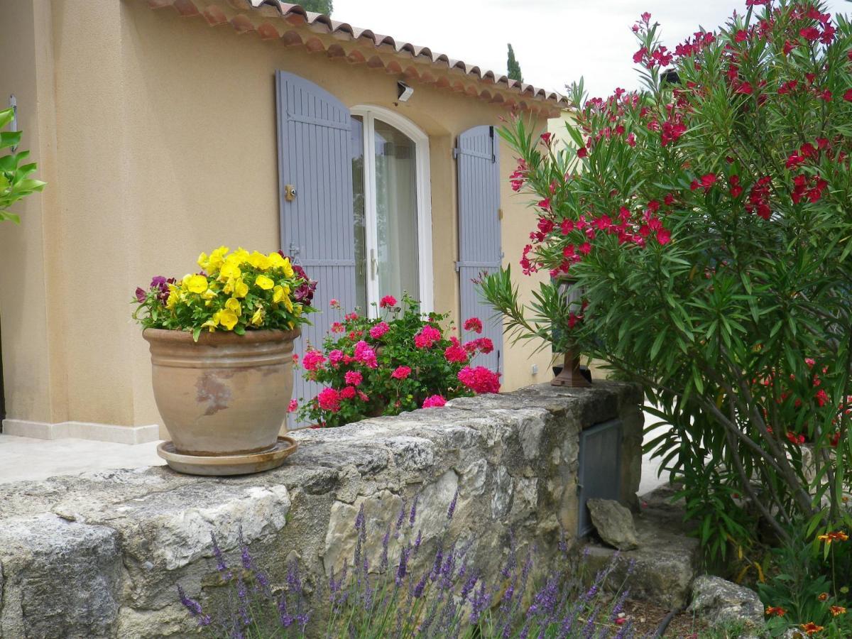 La Mordoree La Motte-d'Aigues Buitenkant foto